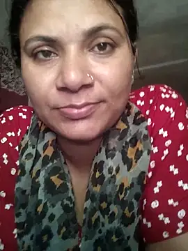 Snapshot of couple_71 chatting on May 2026 05:47:02 AM couple 71 online show from May 2026 05:47:02 AM