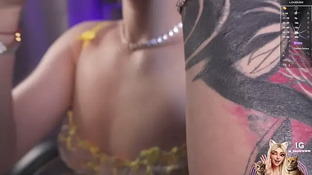 Miila snow online show from November 2025 11:54:01 AM