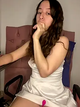 Snapshot of -rosi chatting on September 2025 02:33:02 AM -rosi online show from September 2025 02:33:02 AM