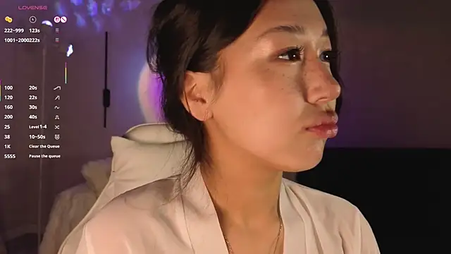 Nelly Kimm online show from April 2026 01:11:02 AM