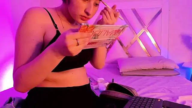 KattEngel online show from November 2025 12:48:02 PM