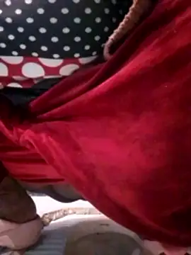 Dassing strip couple online show from January 2026 05:57:01 AM