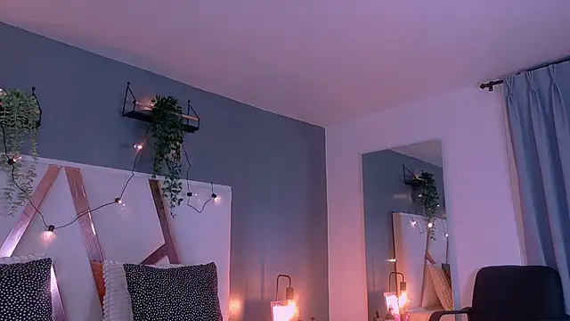 JenaCooper  online show from September 2025 02:37:01 AM