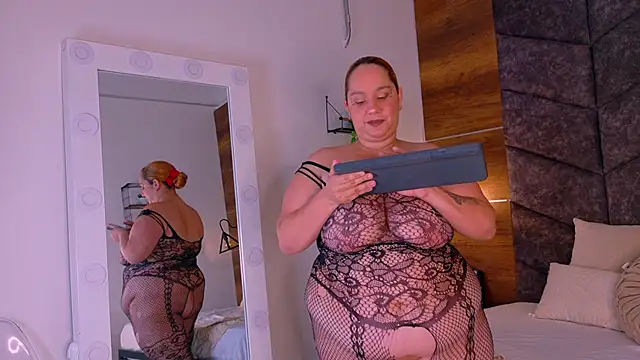 JenaCooper  online show from October 2025 01:49:02 AM