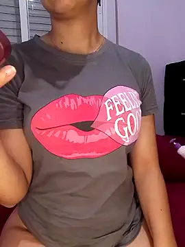 Snapshot of Capitana7 chatting on October 2025 03:17:01 AM Capitana7 online show from October 2025 03:17:01 AM