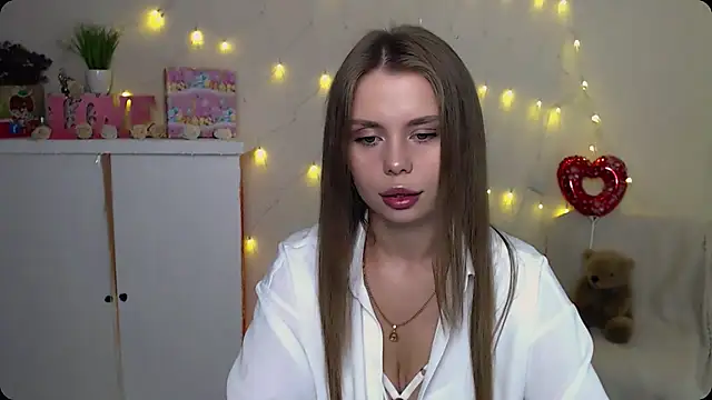 OceanicDawn online show from September 2025 06:35:01 AM