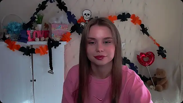 OceanicDawn online show from November 2025 09:11:01 AM