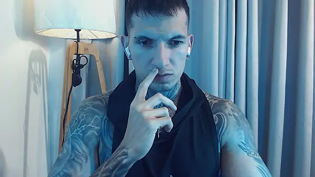 Shane Clay online show from September 2025 08:43:01 PM