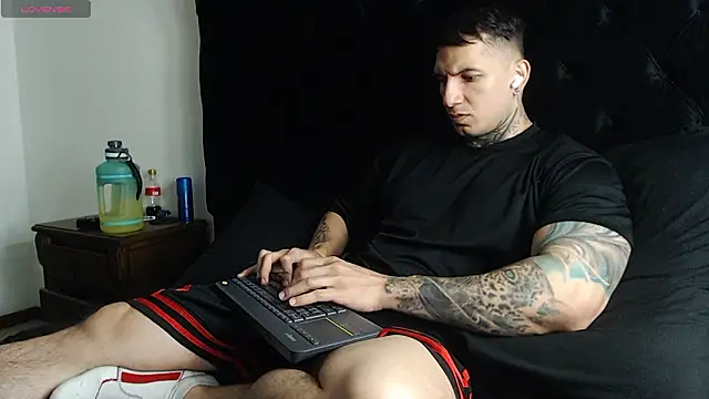 Shane Clay online show from February 2026 02:48:01 PM