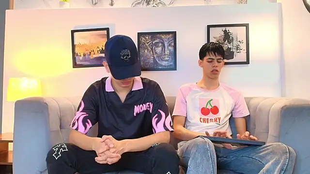 TWINKS FRIENDS online show from March 2026 01:18:01 PM