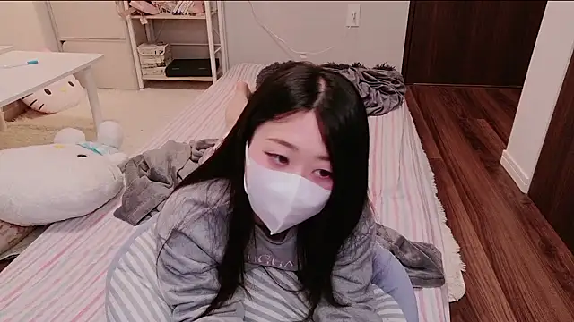 OSUSHI-CHAN online show from February 2026 04:36:01 PM