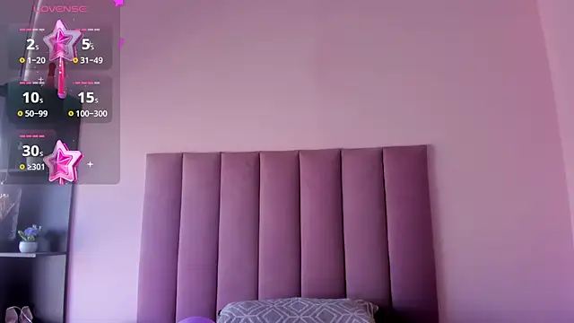 violet myerrs online show from September 2025 01:26:02 PM