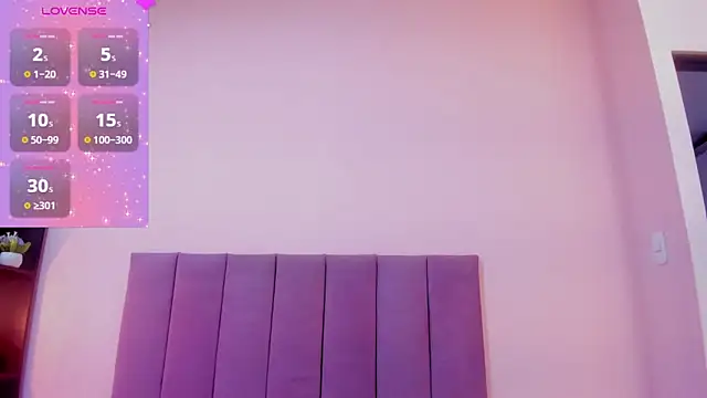 violet myerrs online show from January 2026 12:43:02 PM