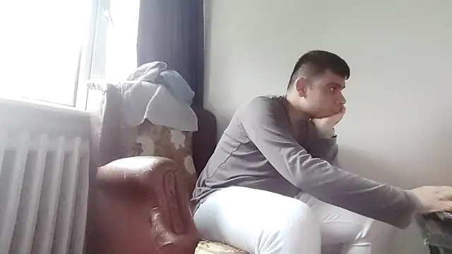 Snapshot of kocasosisli chatting on February 2026 05:47:02 AM kocasosisli online show from February 2026 05:47:02 AM