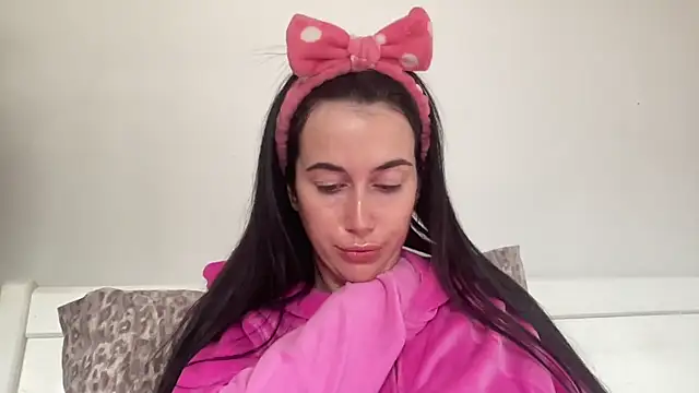 Snapshot of Talyo19 chatting on September 2025 09:58:01 AM Talyo19 online show from September 2025 09:58:01 AM