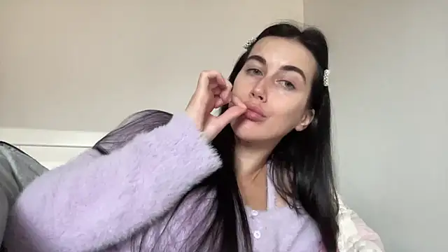 Snapshot of Talyo19 chatting on November 2025 01:11:01 PM Talyo19 online show from November 2025 01:11:01 PM