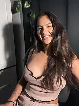 chicachocolate01 online show from January 2026 06:57:02 PM