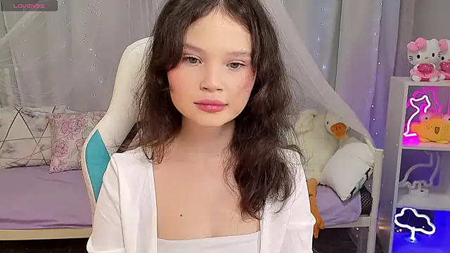 EmilyChaves online show from January 2026 07:24:01 AM