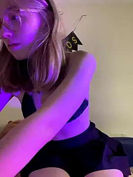 ReenKitty online show from September 2025 04:58:01 AM