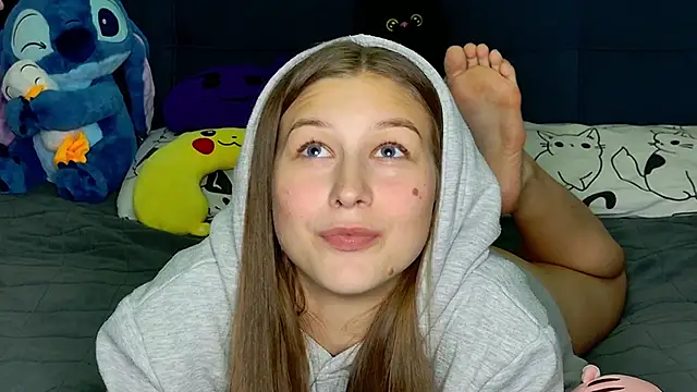 MissEmilyMiller online show from December 2025 06:13:02 PM