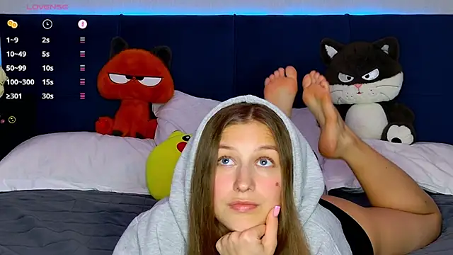 MissEmilyMiller online show from April 2026 05:04:02 PM