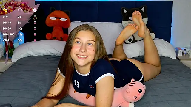 Snapshot of MissEmilyMiller chatting on June 2026 05:33:02 PM MissEmilyMiller online show from June 2026 05:33:02 PM