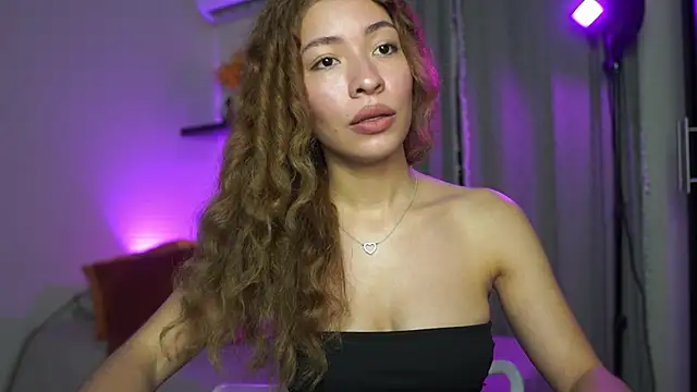 isabella-garcia- online show from September 2025 02:15:02 AM