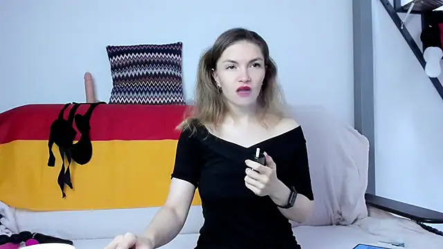 Katherine Twilight online show from December 2024 03:17:01 PM