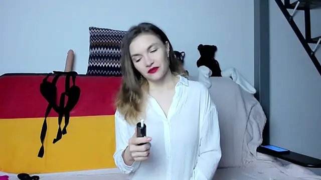 Katherine Twilight online show from February 2025 03:26:01 PM