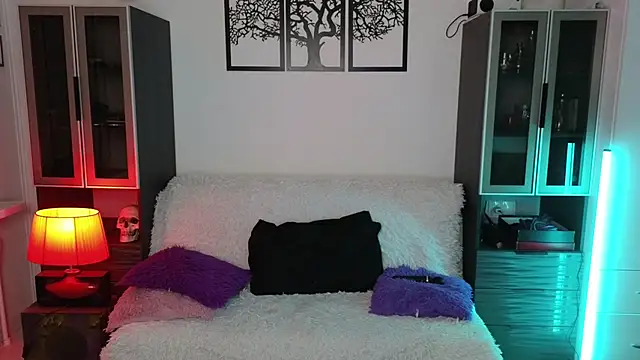 Snapshot of Lila_West chatting on January 2025 04:35:01 PM Lila West online show from January 2025 04:35:01 PM