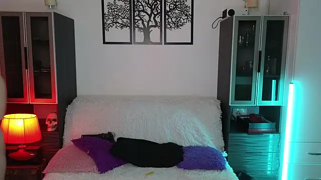 Snapshot of Lila_West chatting on February 2025 06:33:01 PM Lila West online show from February 2025 06:33:01 PM