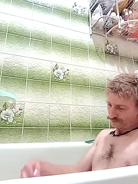 Snapshot of KokosMartin chatting on October 2025 05:37:02 PM KokosMartin online show from October 2025 05:37:02 PM