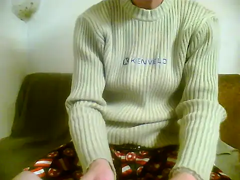 Snapshot of KokosMartin chatting on October 2025 09:26:02 PM KokosMartin online show from October 2025 09:26:02 PM