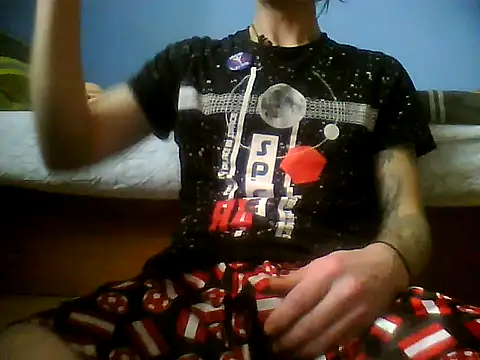 Snapshot of KokosMartin chatting on December 2025 10:34:02 AM KokosMartin online show from December 2025 10:34:02 AM