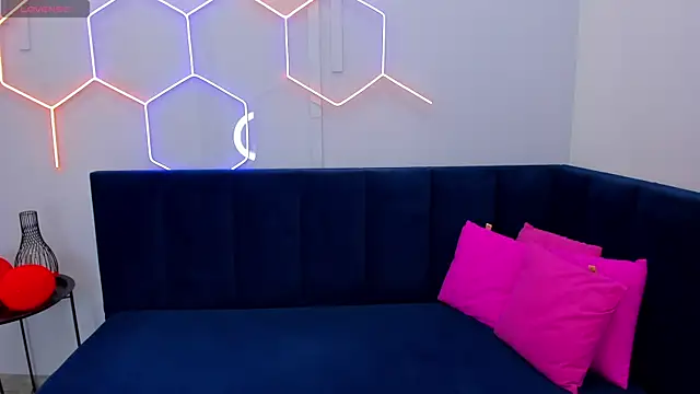 Kat  cat online show from April 2026 02:14:01 AM