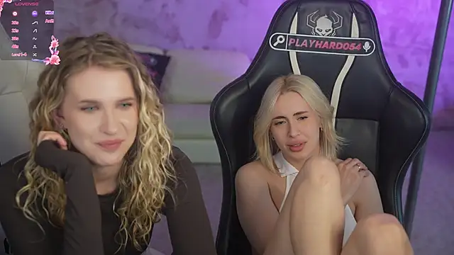 Snapshot of Scarlett_Sweet054 chatting on May 2026 06:46:01 PM Scarlett Sweet054 online show from May 2026 06:46:01 PM