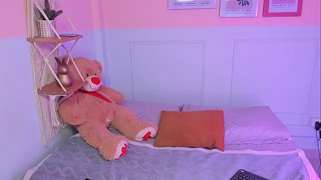 Camila Rivers online show from February 2026 04:18:02 AM