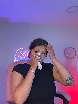 Aphriil   online show from October 2025 12:35:02 PM