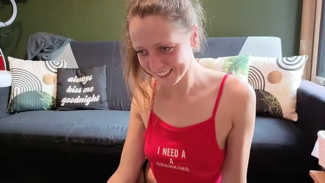 Eveline Beauty Kitty online show from September 2025 03:50:02 PM