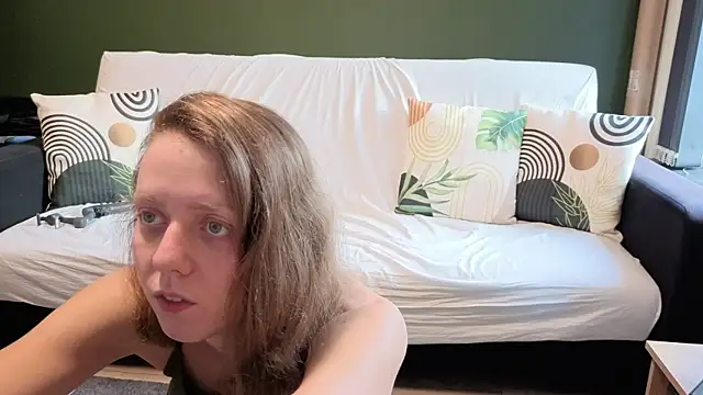 Eveline Beauty Kitty online show from October 2025 03:57:02 PM