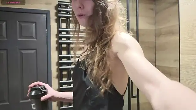 Eveline Beauty Kitty online show from February 2026 09:48:02 PM