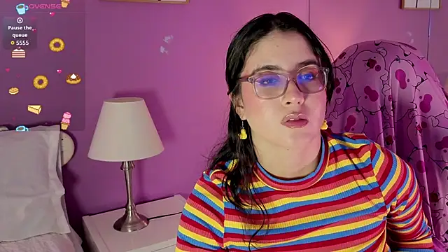 LiLLiAnderson online show from September 2025 12:40:01 PM