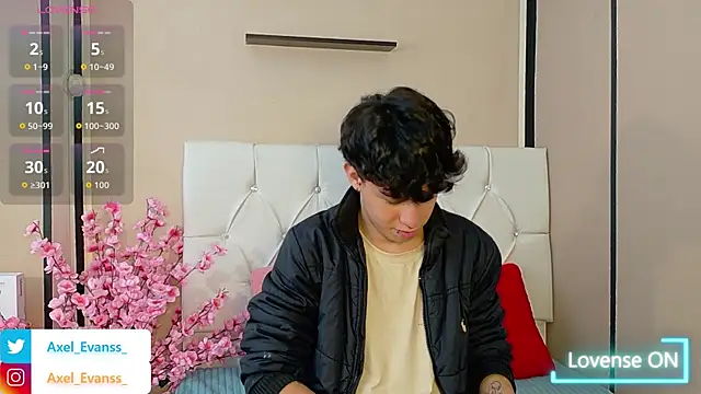 Axel  Evans online show from October 2025 12:02:02 PM