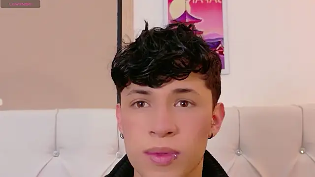 Axel  Evans online show from April 2026 11:57:01 AM