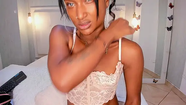 EsmeraldaNyx online show from November 2025 09:16:01 PM