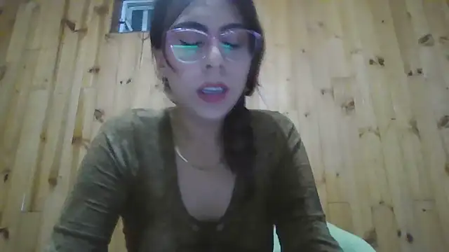 Roselingalvis13 online show from November 2025 02:54:01 AM