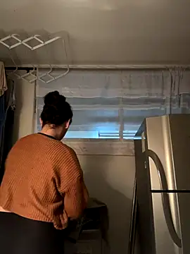 my aleja  online show from December 2025 02:09:02 AM