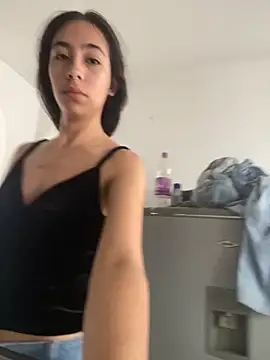 juliie star online show from September 2025 03:04:02 PM