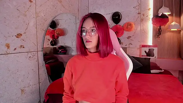 daphne courtis online show from October 2025 03:05:02 AM