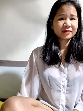 Maria2299 online show from November 2025 07:37:01 PM